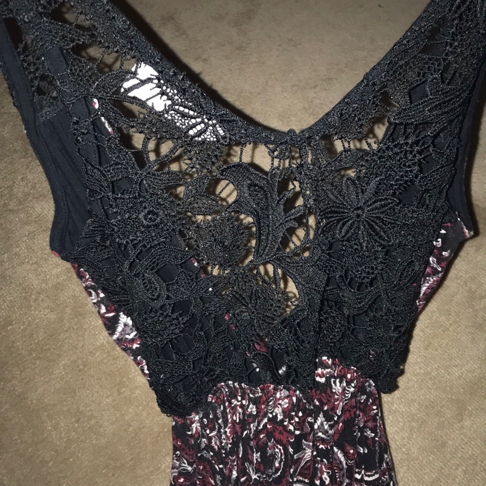 Floral romper - Picture 2 of 2